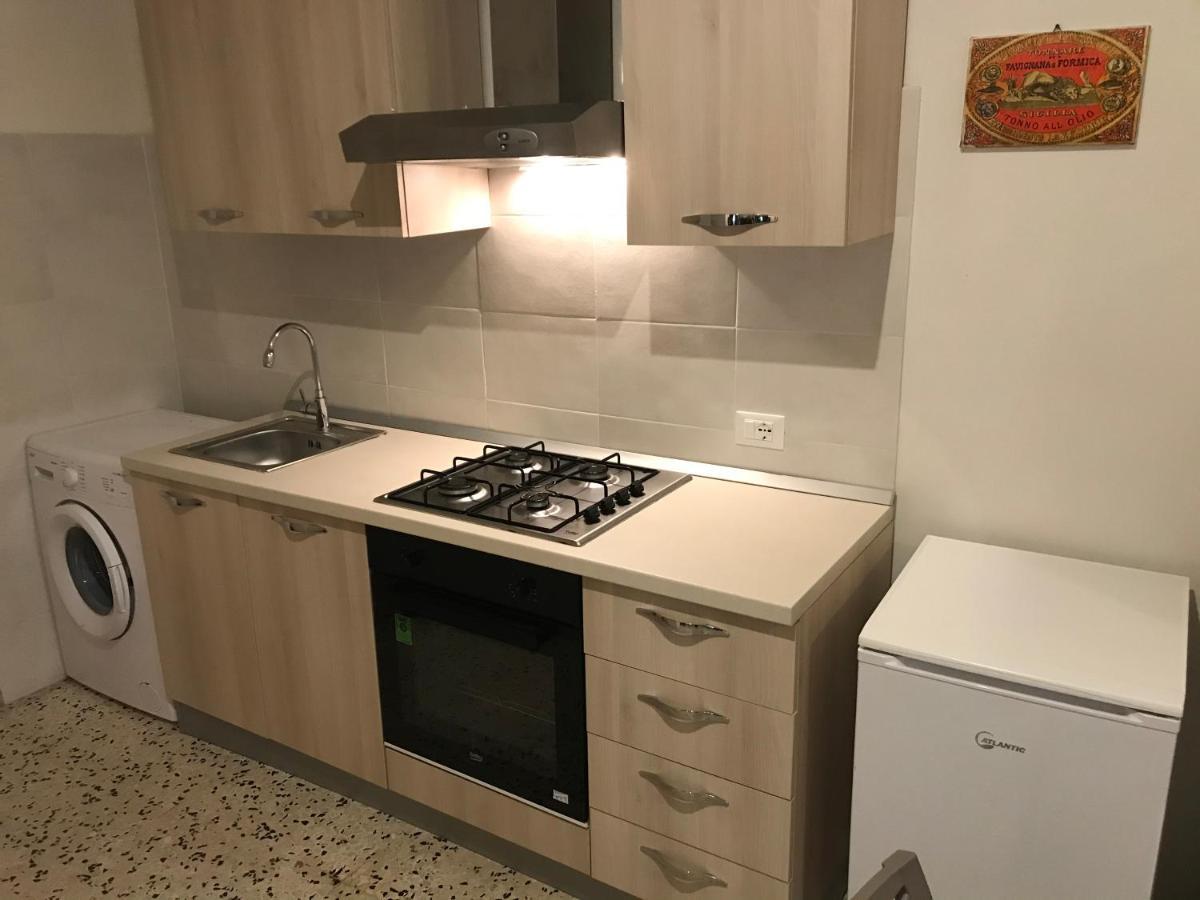 Della Cuba Vacanze Trapani Historic Center Екстер'єр фото